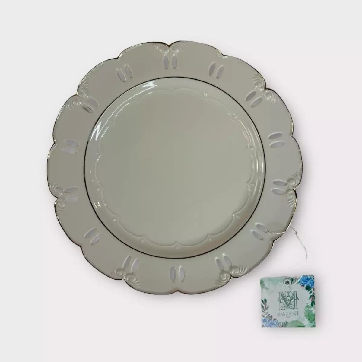 Prato Paris em Porcelana Vazado Arabescos Filete Ouro 26cm