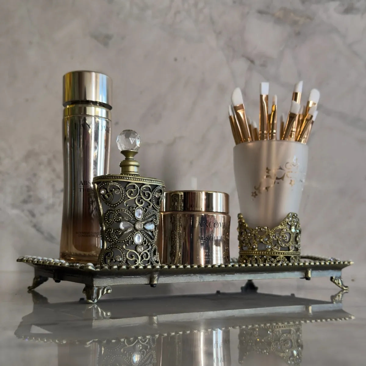 Vidro para Perfume Metal Dourado 11 x 6 x 4cm